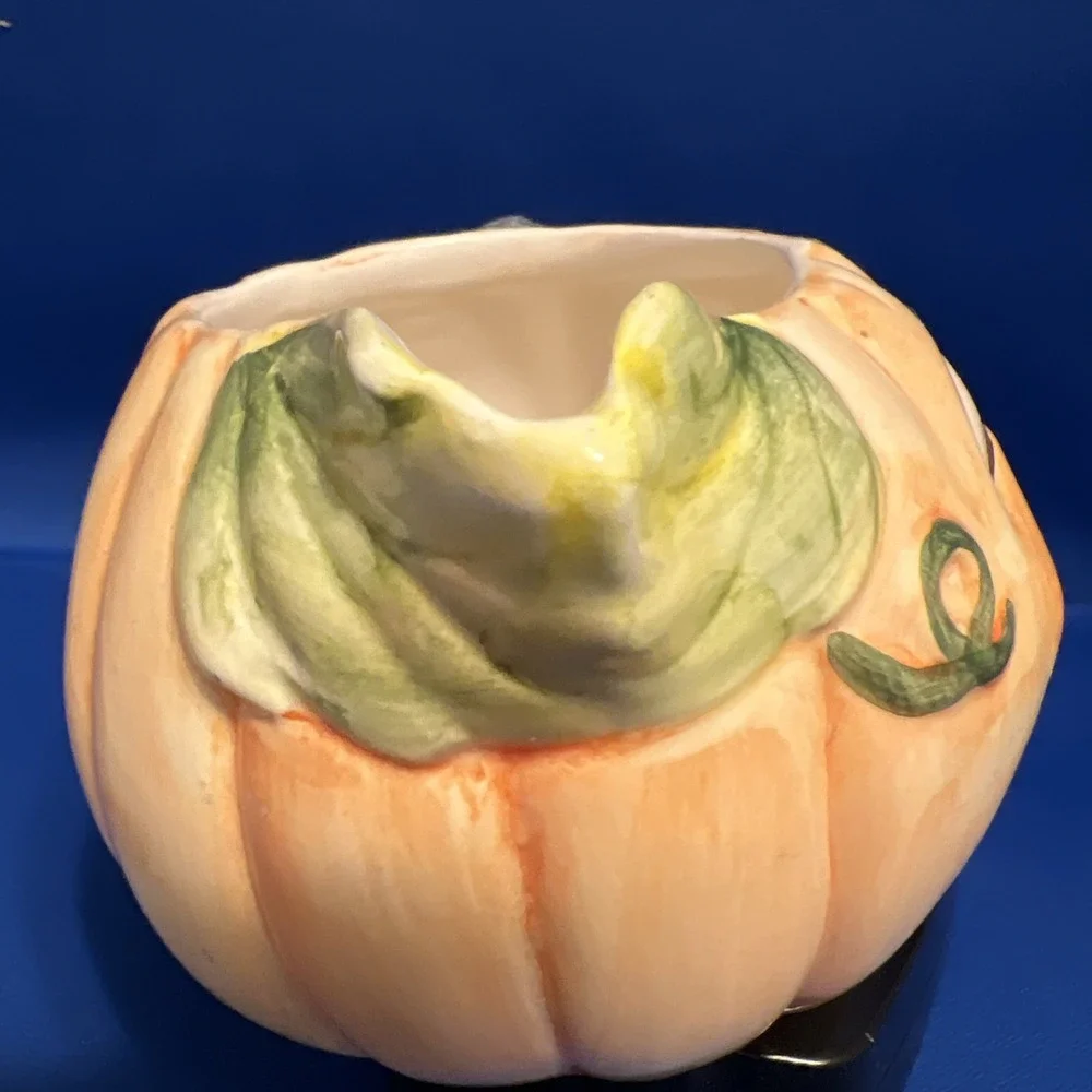 Pumpkin Creamer Pitcher With Cat Handle 3x3
